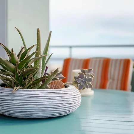 Apartamento Moderne T3 Climatisé, 2 Parkings, à 300m De La - Fr-1-409-165 *